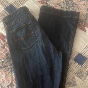 Kimes Ranch: Jennifer 8/36